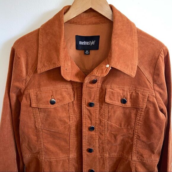 Metro style tan corduroy Jacket - Picture 4 of 11